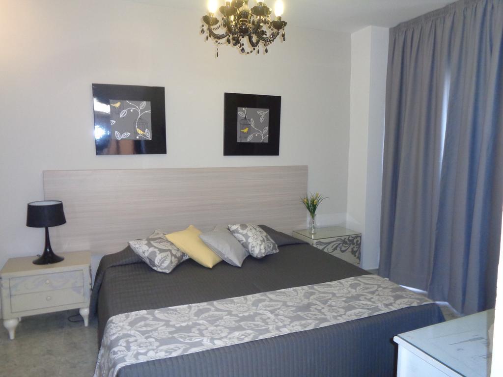 Irene'S Apartments Лімасол Номер фото