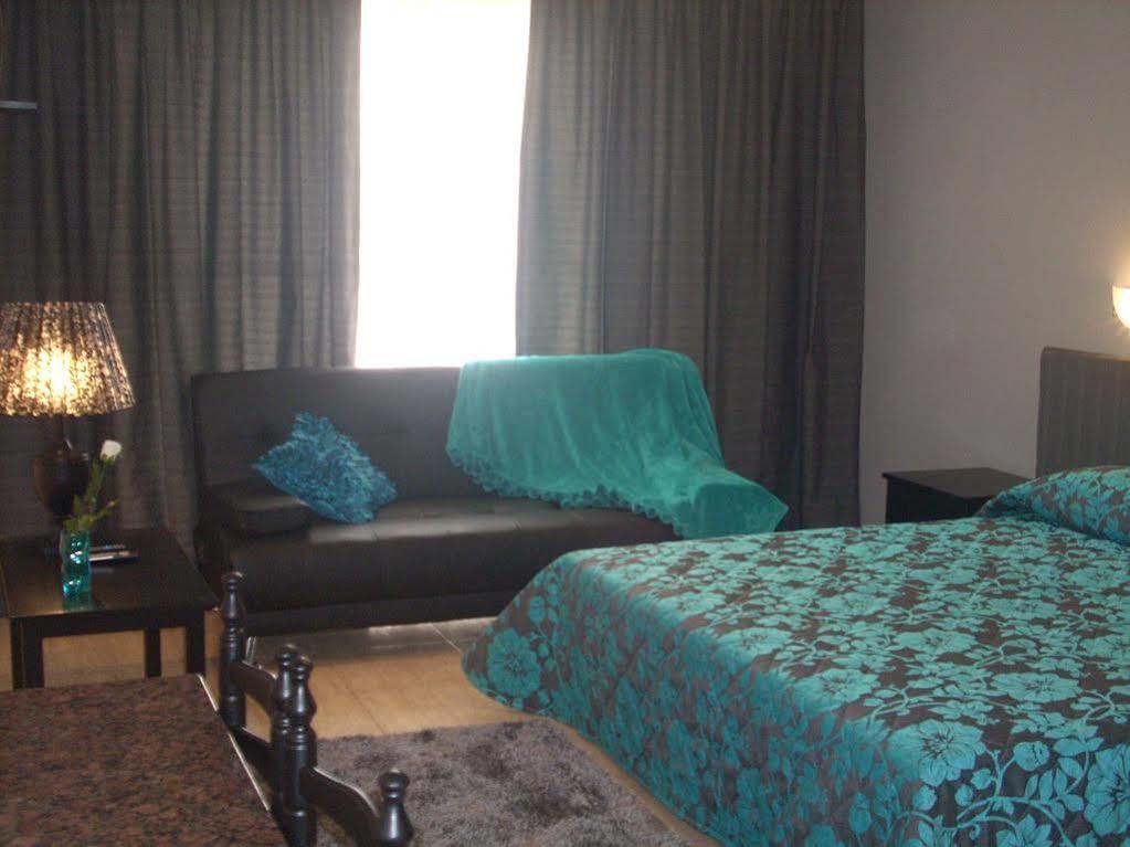 Irene'S Apartments Лімасол Екстер'єр фото
